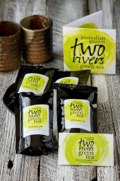 Two Rivers Green Tea & a giveaway!
